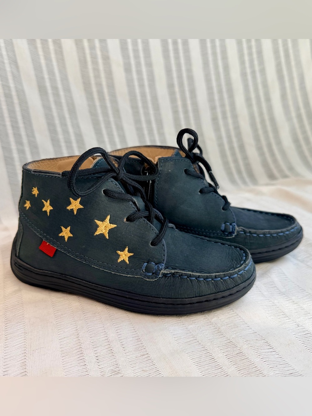 Marc Joseph New York Kids Black Leather Star Chukka Boots NWOB